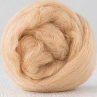 p1076_ausztral_merino_testszin_napbarnitott_szalaggyapju_10g_1.jpg