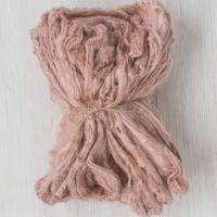 p1918_selyem_zsebkendo_testszin_rozsaszines_25x25_cm.png