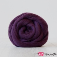 p2455_ausztral_merino_padlizsanlila_szinu_szalaggyapju_10g