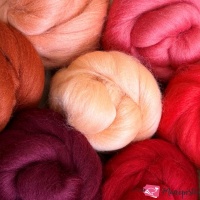 p1282-ausztral-merino-szalaggyapju-csomag-piros-70g