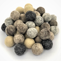 p1649-nemezgolyo-csomag-natur-szinu-10golyo-1.png