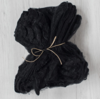 p1836-selyem-zsebkendo-fekete-25x25-cm.png