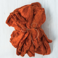 p1838-selyem-zsebkendo-sutotok-25x25-cm.png