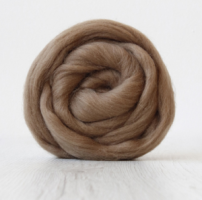 p1985-corriedale-fold-szinu-szalaggyapju-10g.png