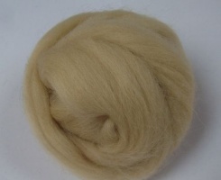 p367-del-amerikai-merino-pasztellsarga-10g-1.jpg