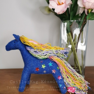 p2418_csillagmag_csillagos_egbolt_lovacska